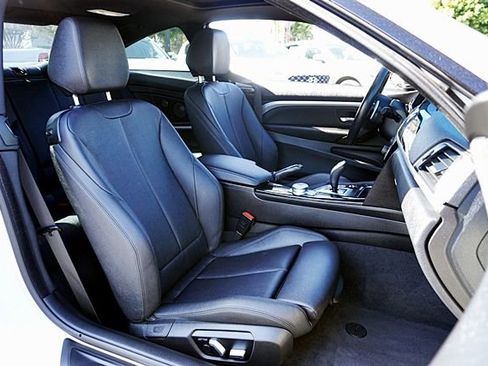 Used 2020 BMW 430i Coupe w/ M Sport Package image 14