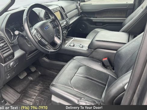 Used 2018 Ford Expedition Limited w/ Equipment Group 301A AWD/4WD image 15
