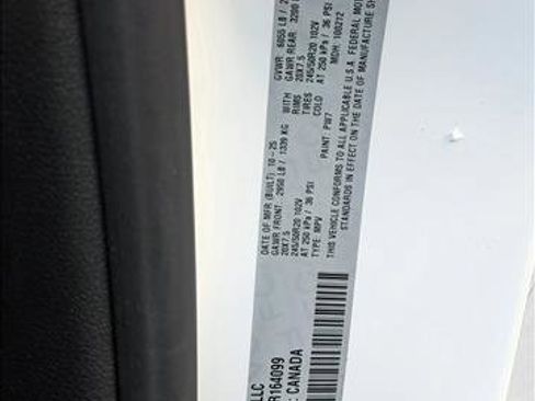 New 2026 Chrysler Pacifica Select image 21