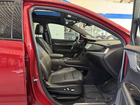 Used 2020 Cadillac XT5 Sportv AWD/4WD image 15