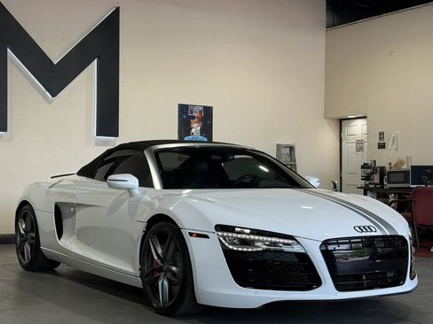 Used 2014 Audi R8 V8 AWD/4WD image 2