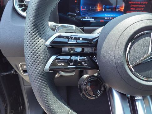 New 2025 Mercedes-Benz GLA 35 AMG 4MATIC image 15