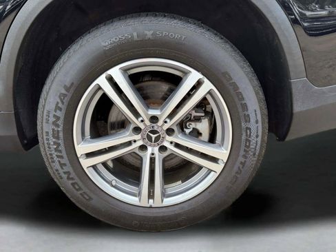 Used 2021 Mercedes-Benz GLC 300 GLC 300 4MATIC Sport Utility 4 image 33