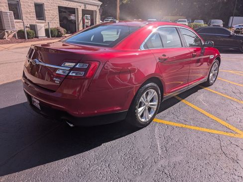 Used 2018 Ford Taurus SEL w/ Equipment Group 201A image 7