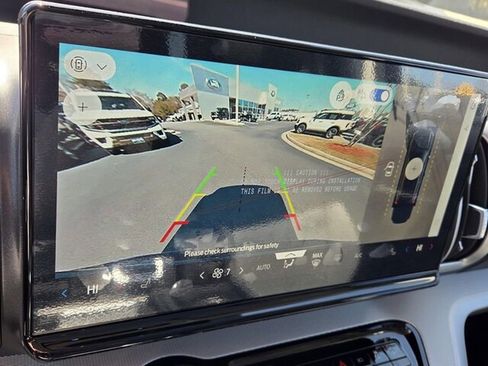 New 2026 Ford Expedition Active image 23