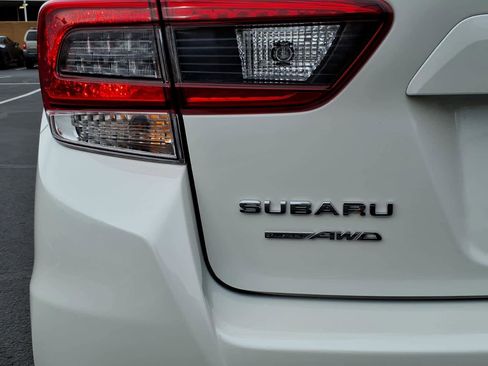 Certified 2023 Subaru Impreza 2.0i image 12