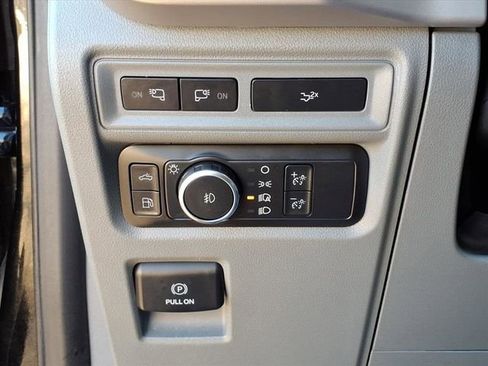 Used 2022 Ford F150 XLT w/ Equipment Group 302A High image 12