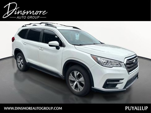 Used 2021 Subaru Ascent Premium w/ Convenience Package AWD/4WD image 1
