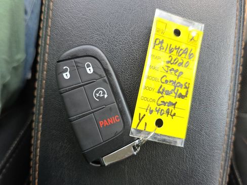Used 2020 Jeep Compass Limited AWD/4WD image 23