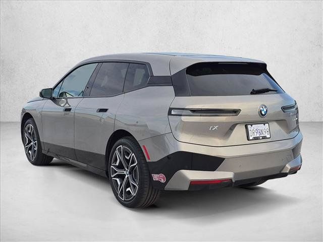 Certified 2024 BMW iX xDrive50 w/ Premium Package AWD/4WD image 8