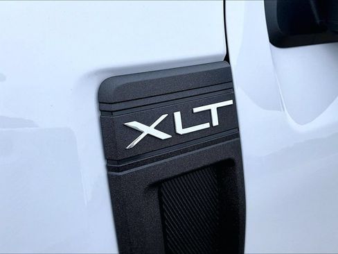 New 2026 Ford Maverick XLT AWD/4WD image 10