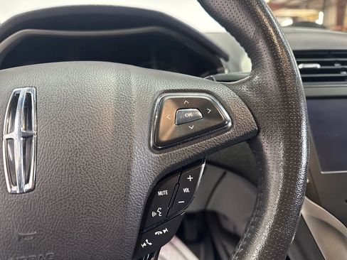 Used 2014 Lincoln MKZ AWD image 13