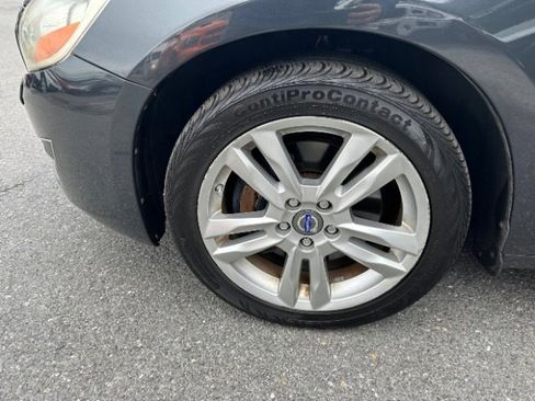 Used 2013 Volvo S60 T5 image 11