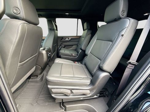 New 2026 GMC Yukon Denali w/ Sun & Power Step Package AWD/4WD image 26