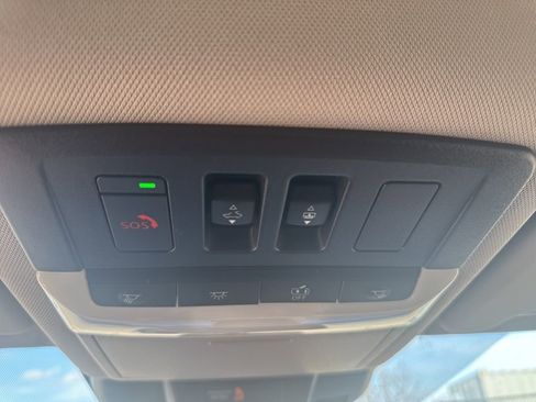 Certified 2023 Nissan Rogue Platinum w/ Platinum Premium Package image 30