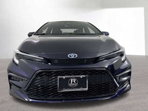 Used 2024 Toyota Corolla SE w/ SE Package AWD/4WD image 26