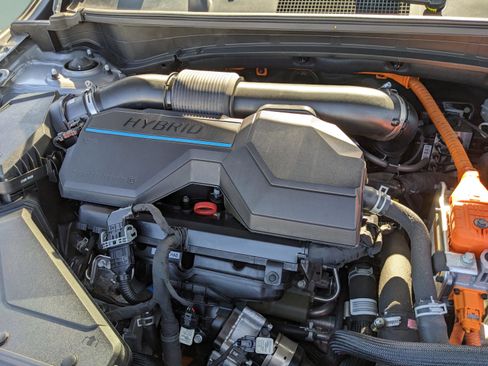 Used 2023 Kia Sportage LX image 34