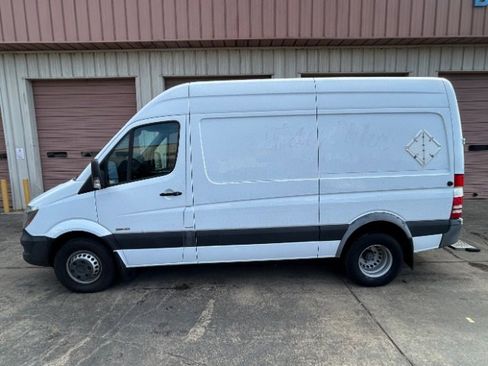Used 2015 Mercedes-Benz Sprinter 3500 w/ Active Safety Plus Package image 5