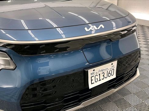 Used 2025 Kia Niro Wind image 29