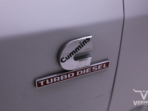 Used 2022 RAM 3500 Tradesman w/ Chrome Appearance Group image 34