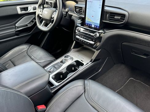 Used 2021 Ford Explorer ST w/ Equipment Group 401A image 18