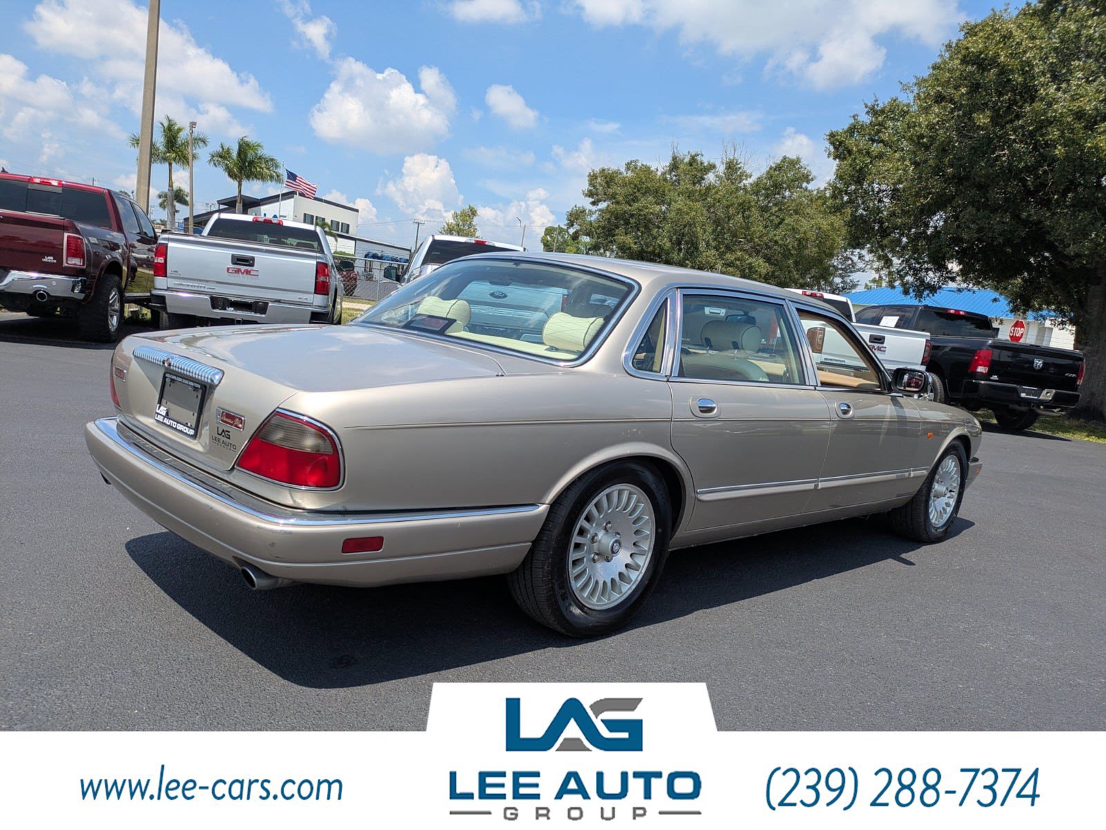 Used 1996 Jaguar XJ Vanden Plas RWD image 3