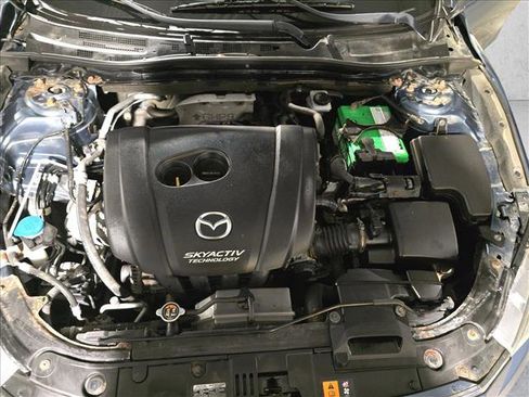 Used 2015 MAZDA MAZDA3 i Sport image 28