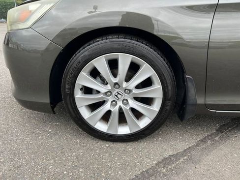 Used 2013 Honda Accord LX image 27