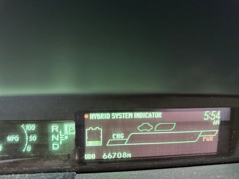 Used 2012 Toyota Prius Three w/ Solar Roof Pkg FWD image 11