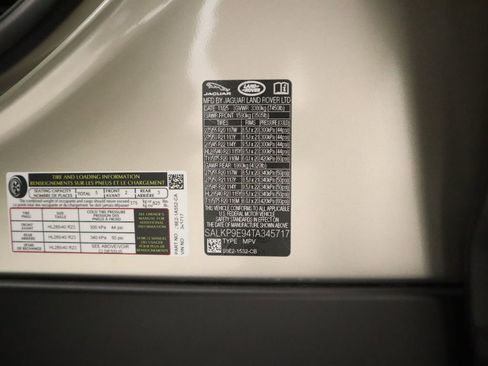 New 2026 Land Rover Range Rover SE image 33