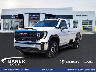 New 2025 GMC Sierra 3500 Pro w/ Convenience Package