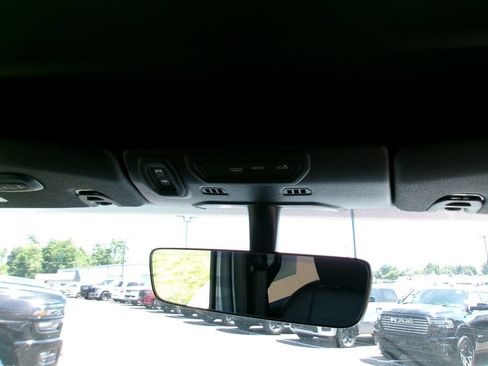 Used 2023 Jeep Wrangler Unlimited Sahara w/ Cold Weather Group AWD/4WD image 20