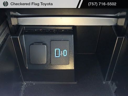 Used 2020 Ford Explorer ST w/ ST Street Pack image 34