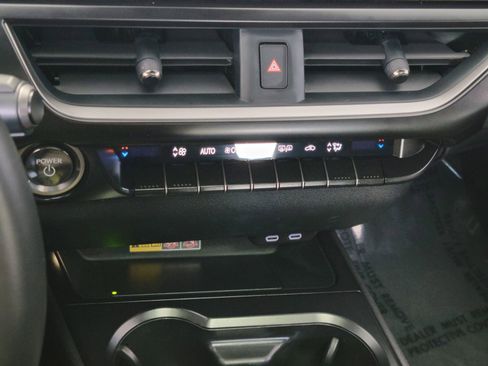 Certified 2023 Lexus UX 250h FWD w/ Accessory Package (Z1) image 25