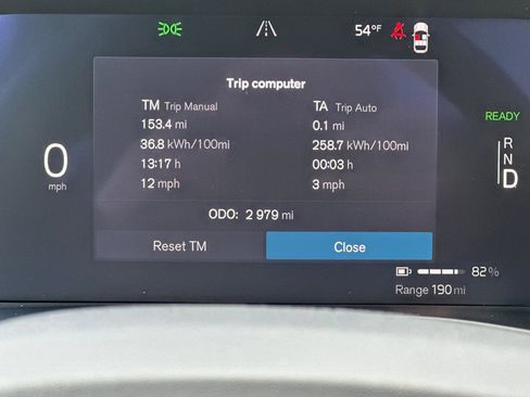 Certified 2025 Volvo EX40 Ultra w/ Protection Package Premier image 28