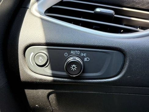 Used 2024 Chevrolet Malibu LT FWD image 15