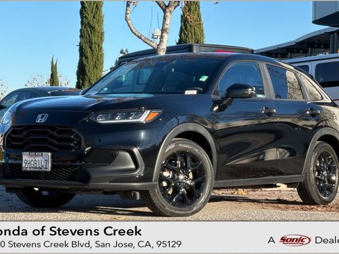 Used 2024 Honda HR-V Sport image 1