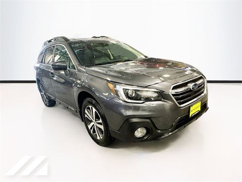 Used 2019 Subaru Outback 2.5i Limited w/ Popular Package #2 image 3