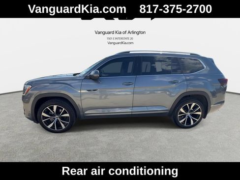 Used 2024 Volkswagen Atlas SEL Premium R-Line AWD/4WD image 5