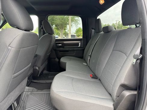 Used 2024 RAM 1500 Warlock RWD image 16