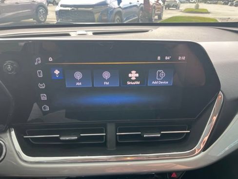 Used 2025 Chevrolet Trax LT w/ Driver Confidence Package FWD image 25