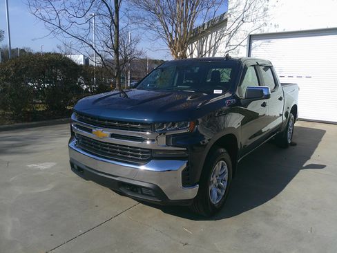 Used 2019 Chevrolet Silverado 1500 LT w/ All-Star Edition image 6