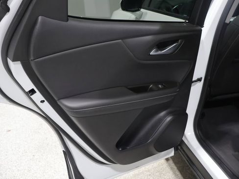 Used 2025 Chevrolet Blazer LT AWD/4WD image 18