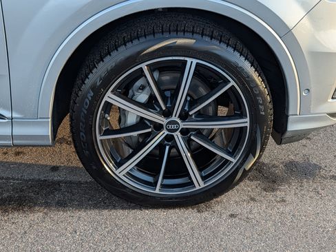 Used 2023 Audi Q7 3.0T Premium Plus w/ Premium Plus Package image 15