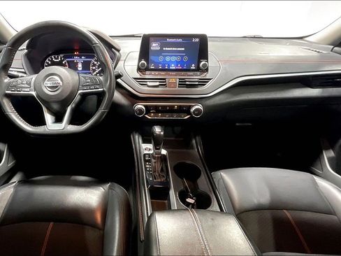 Used 2022 Nissan Altima 2.5 SR w/ Midnight Edition Package FWD image 18