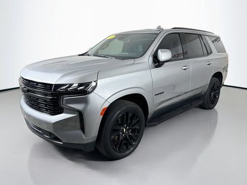 Used 2024 Chevrolet Tahoe RST w/ Luxury Package AWD/4WD image 3
