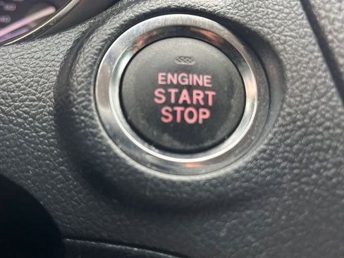 Used 2019 Subaru Outback 3.6R Limited image 18