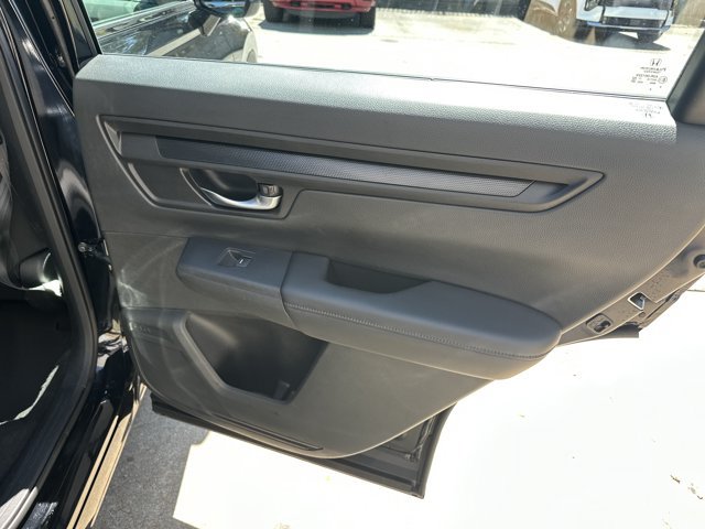 Used 2023 Honda CR-V LX image 28