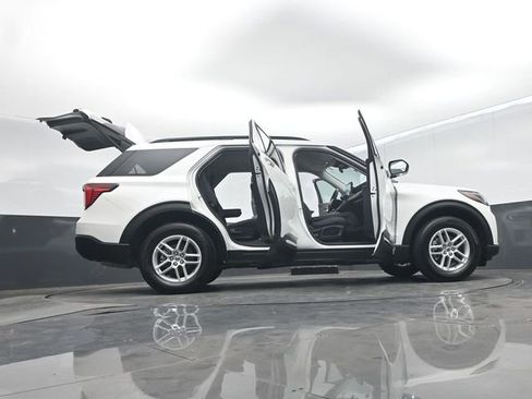Certified 2025 Ford Explorer Active AWD/4WD image 77