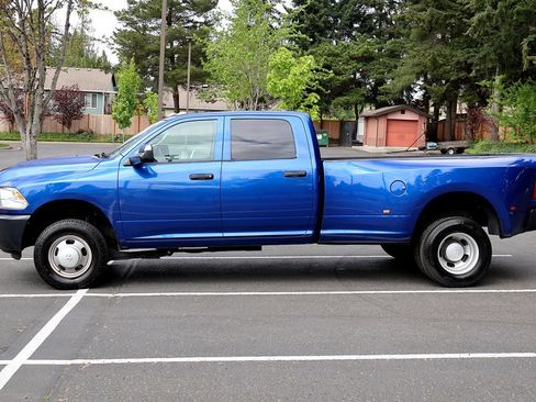 Used 2016 RAM 3500 Tradesman w/ Popular Equipment Group AWD/4WD image 11